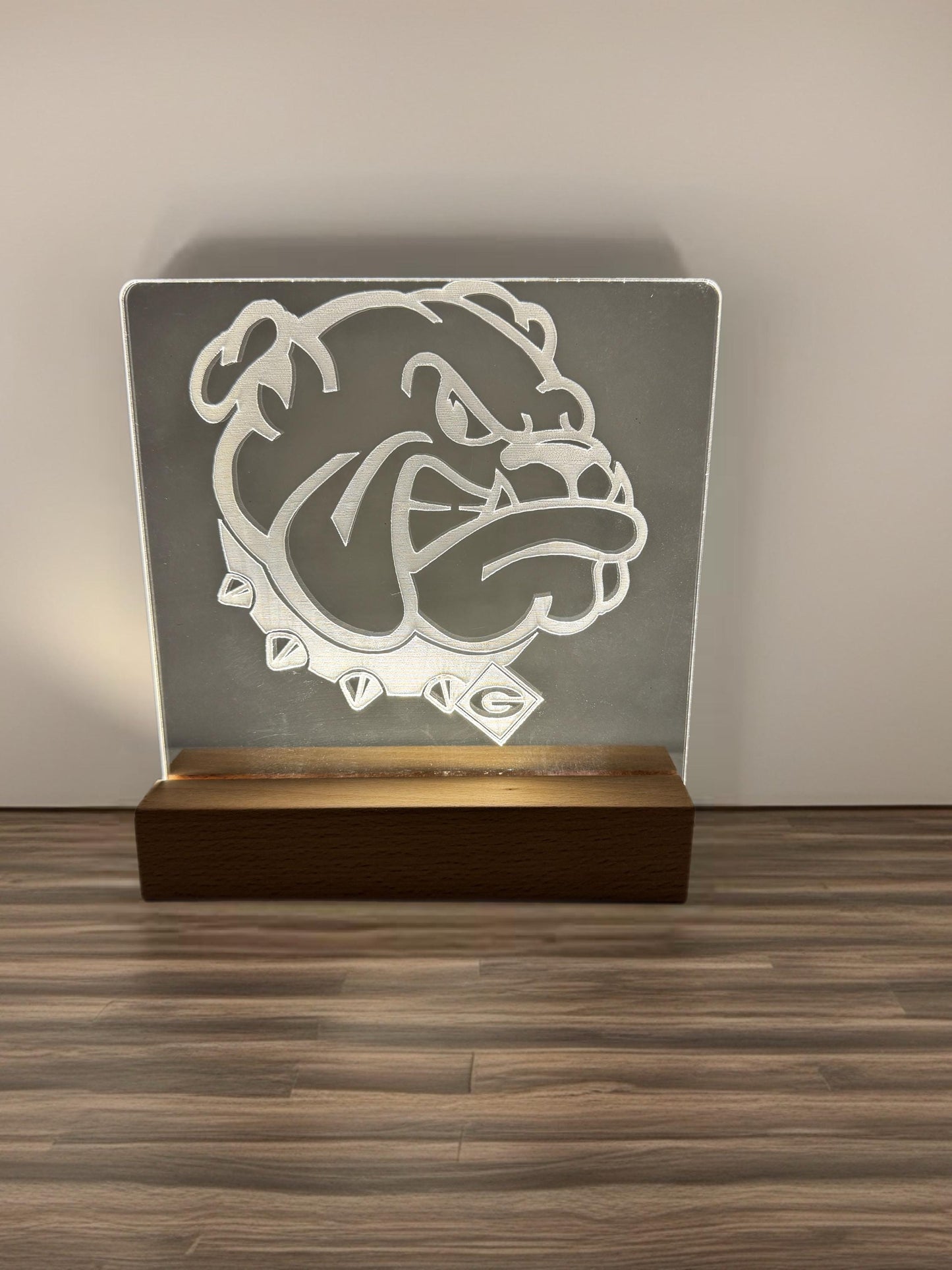 Georgia Bulldogs LED Night Light – Laser Engraved Acrylic Lamp | College Football Gift | Bulldog Desk Décor | Sports Fan Gift