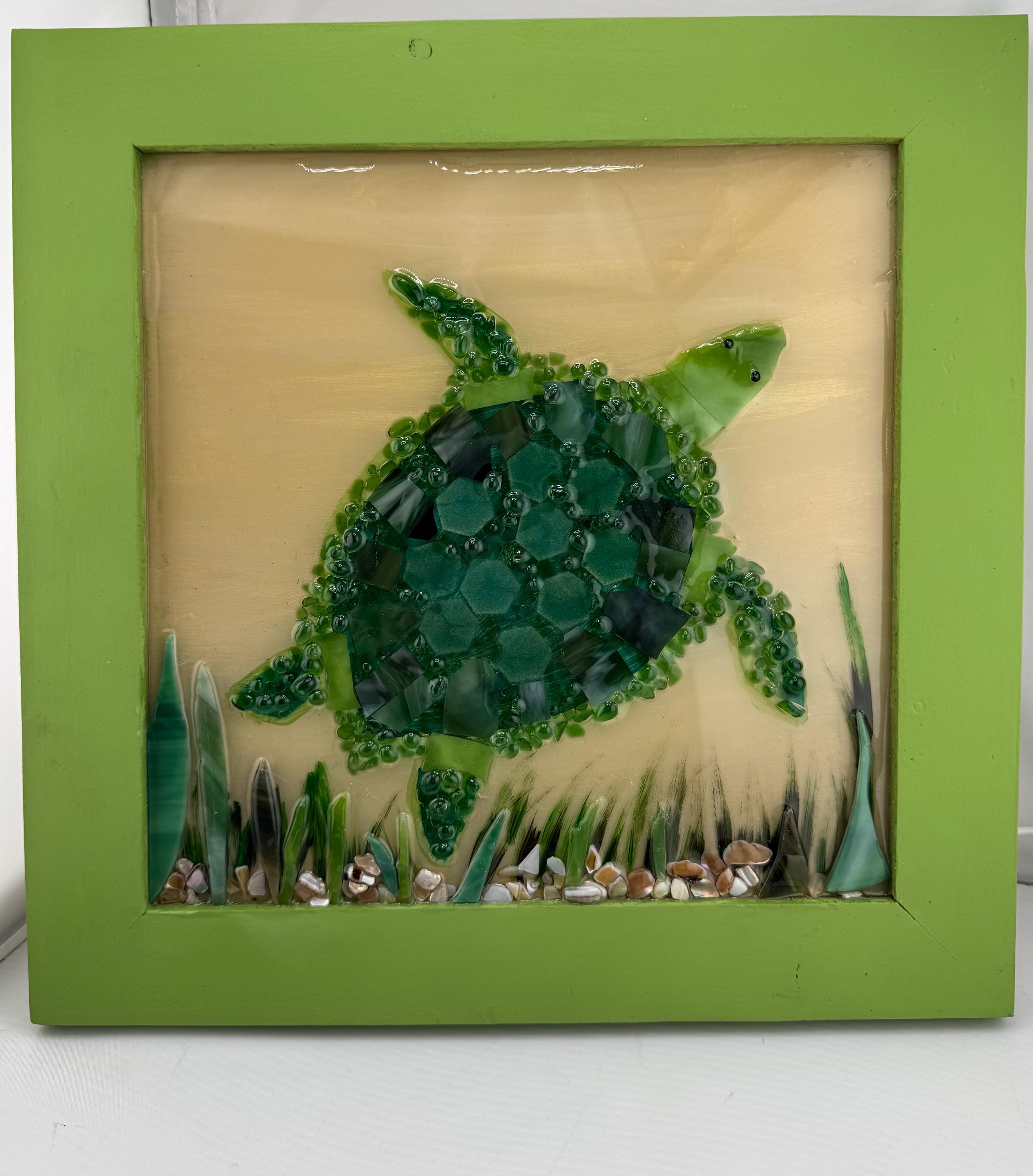 Framed Glass Green turtle