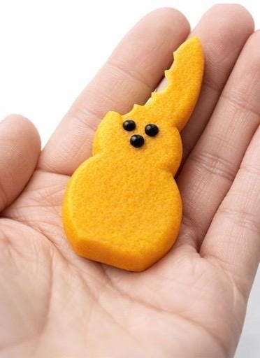 Funny Bite Peep Keychain | 3D Printed Bunny Keyring | Cute Easter Charm | Unique Plastic Keychain Gift